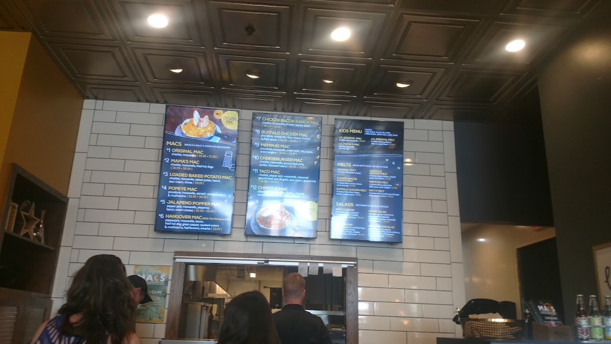 Menu Macs (Macaroni And Cheese Shop) Appleton-9